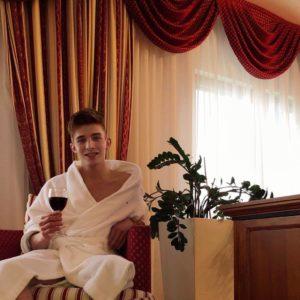Фото Стас (22 года) - элитный мужской эскорт Москвы